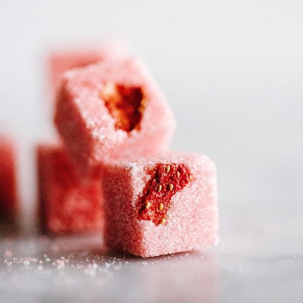 Strawberry Sugar Cubes (Mini)